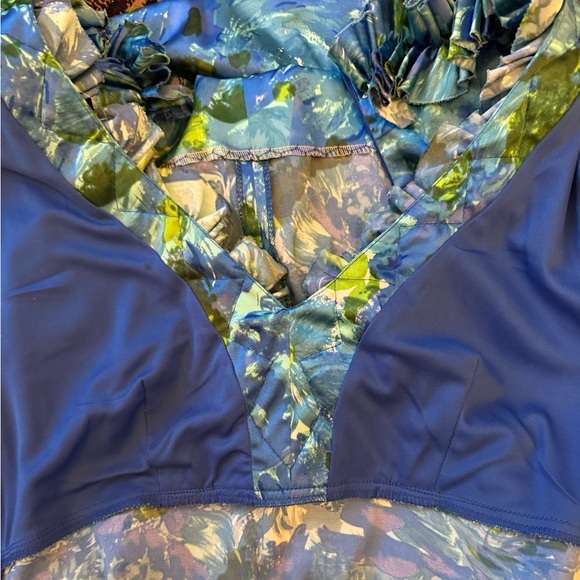 London Times Vintage Satin Ruched Blue Floral Ruffle Neckline Dress Size 10 - Picture 7 of 7